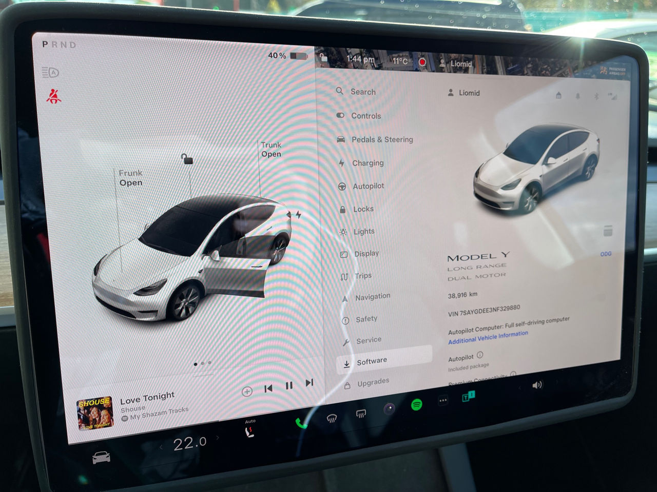 Tesla Model Y foto 11