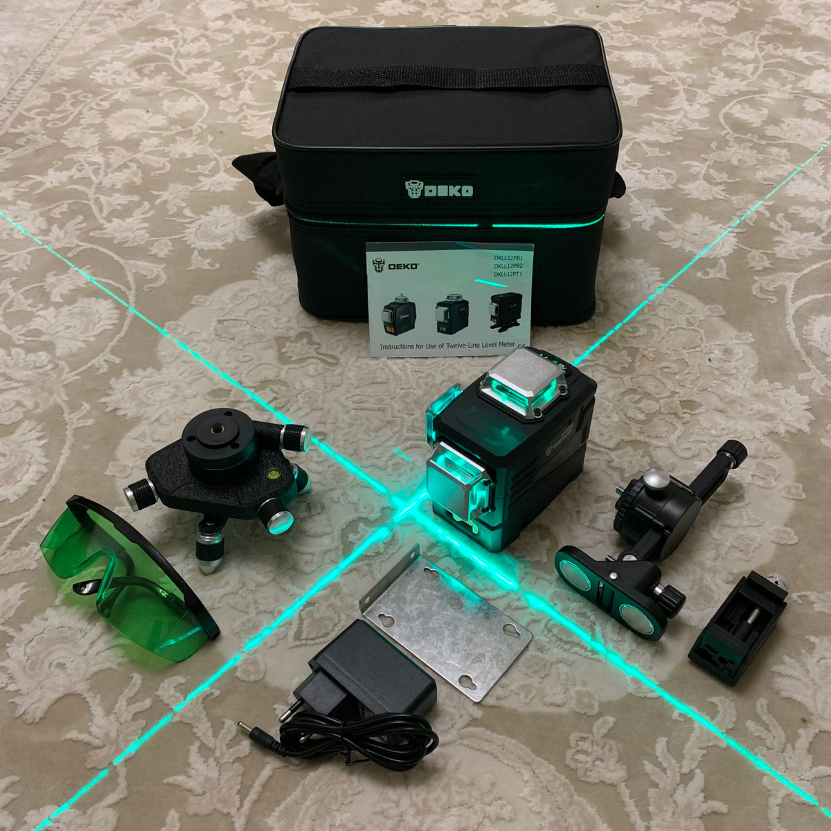 Laser Deko 3D PB2 12 linii +  magnet + acumulator + tripod + livrare gratis foto 2