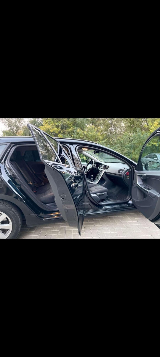 Volvo V60 foto 5