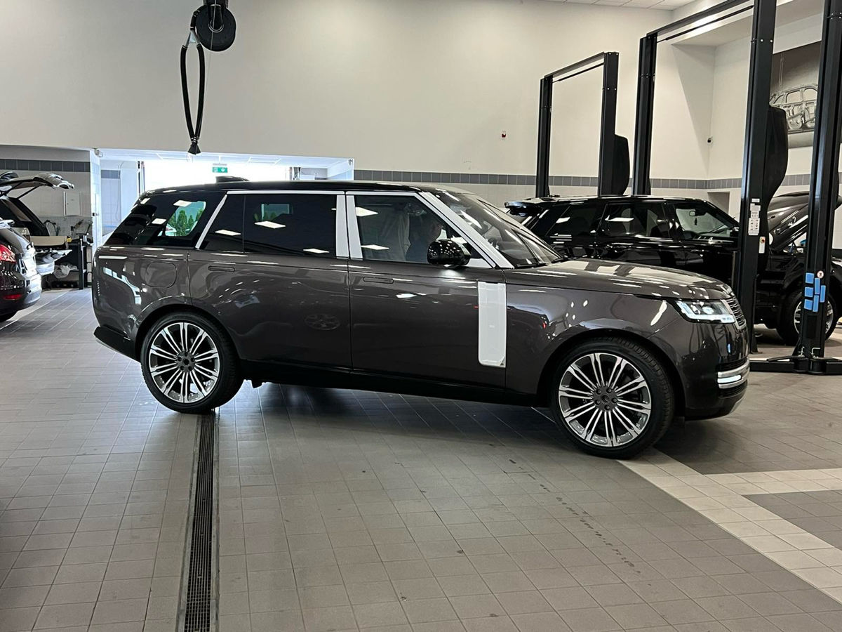 Land Rover Range Rover фото 0