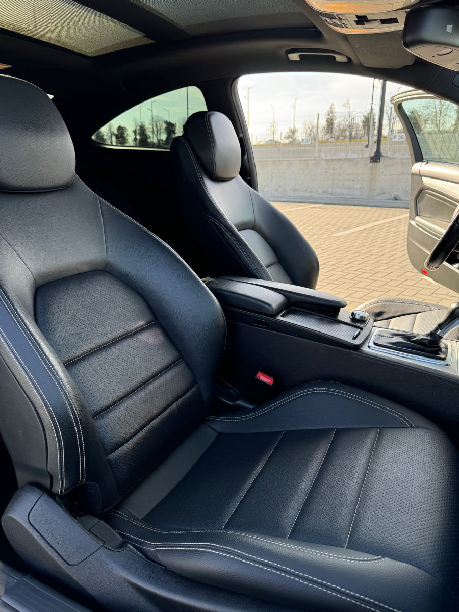 Mercedes C-Class Coupe фото 7