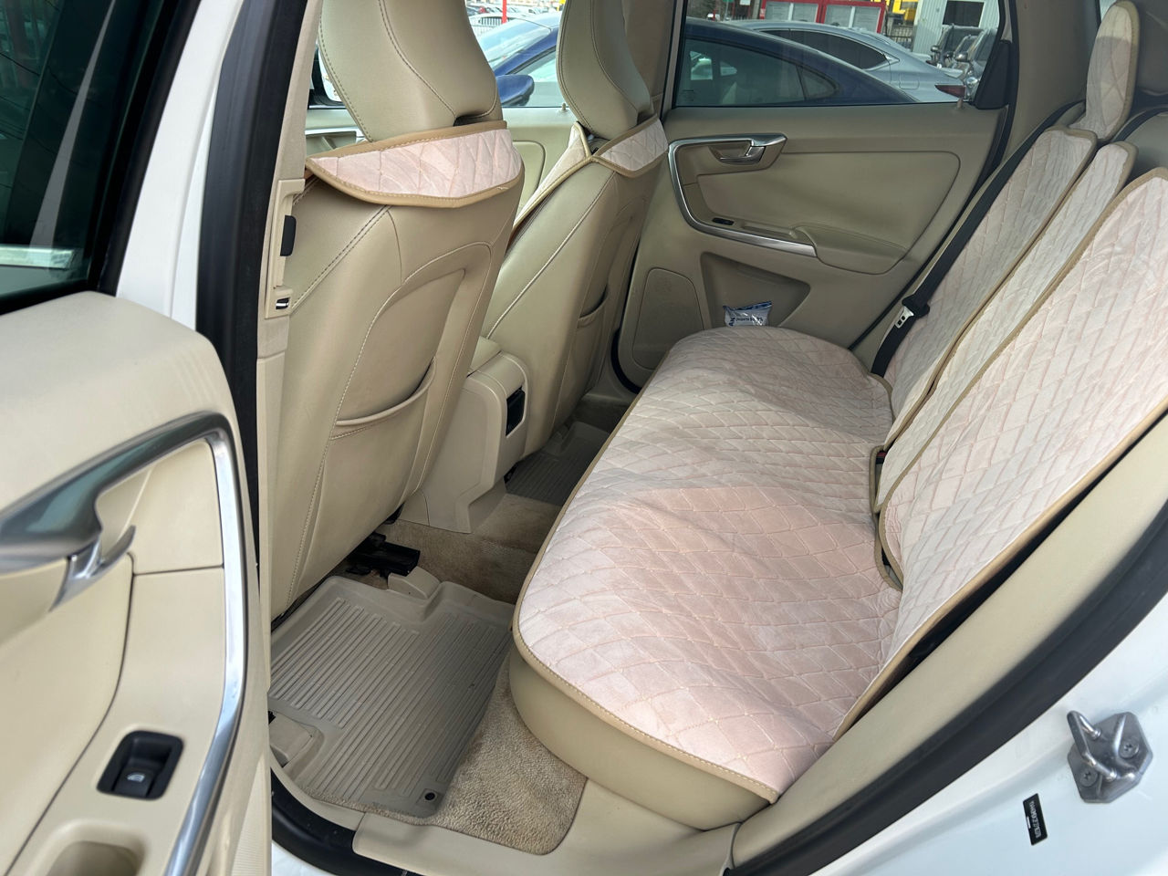Volvo XC60 foto 14