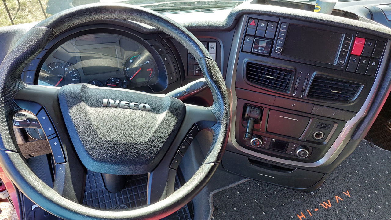 Iveco STRALIS foto 2