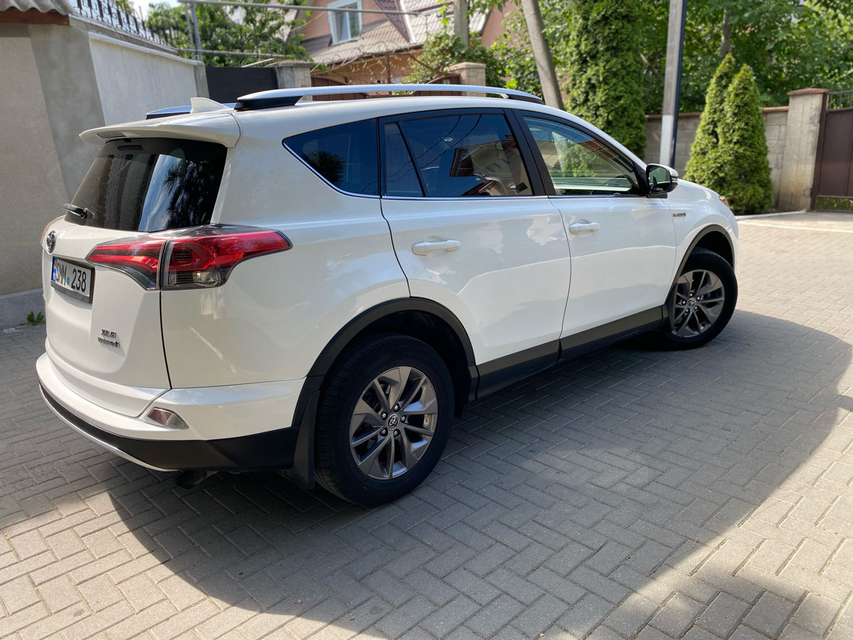 Toyota Rav 4 foto 6