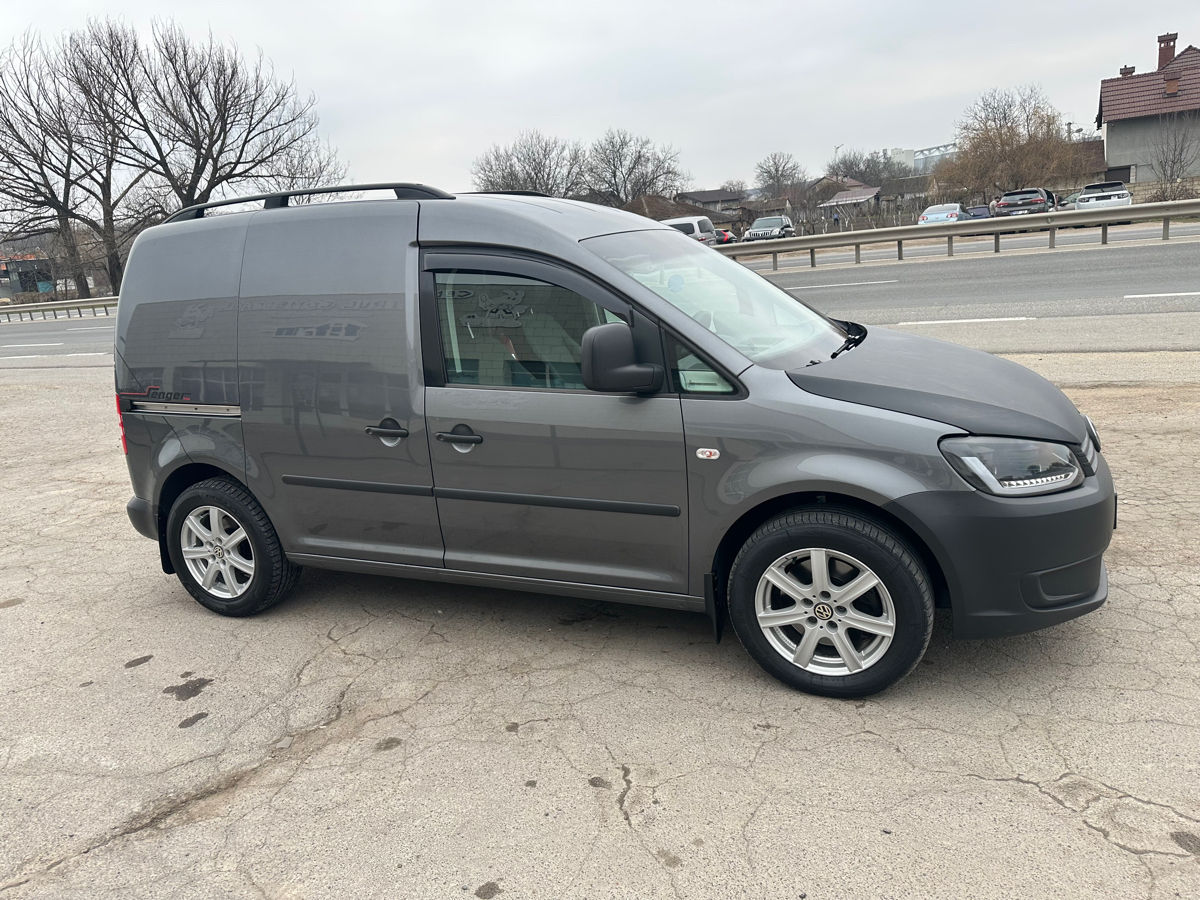 Volkswagen Caddy foto 2