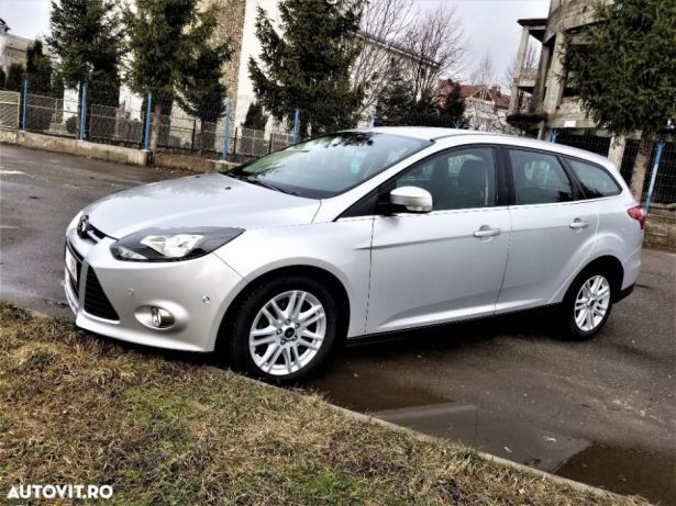 Ford Fiesta 5D foto 1