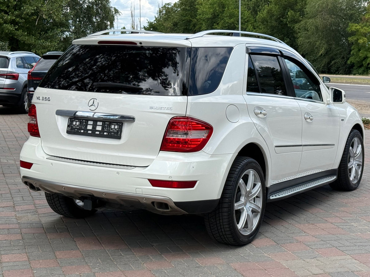 Mercedes M-Class