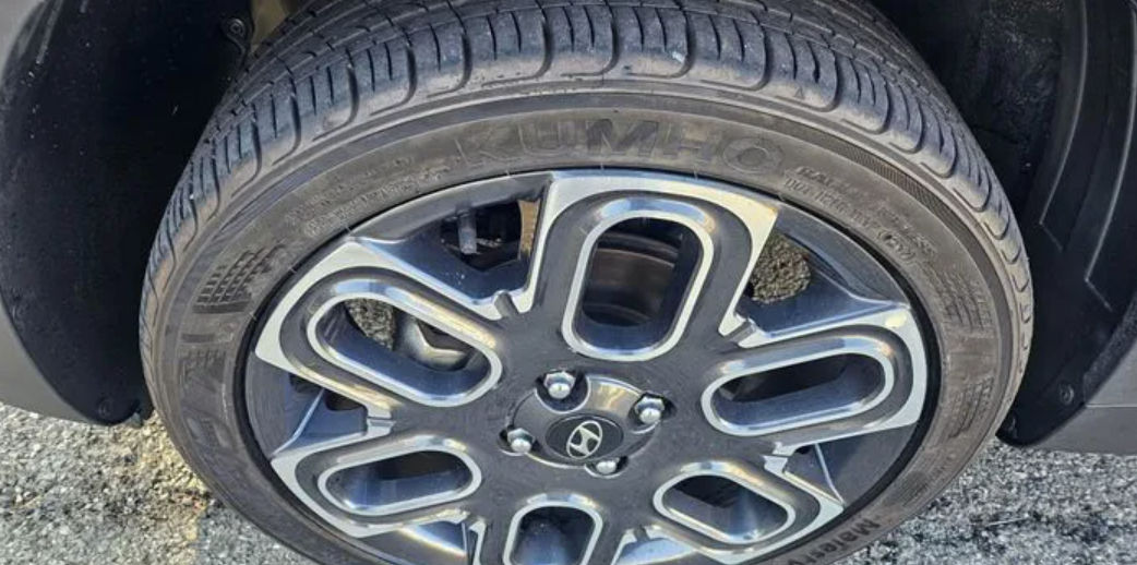 Hyundai Altele foto 11