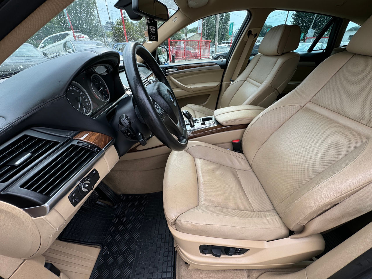 BMW X6 фото 7