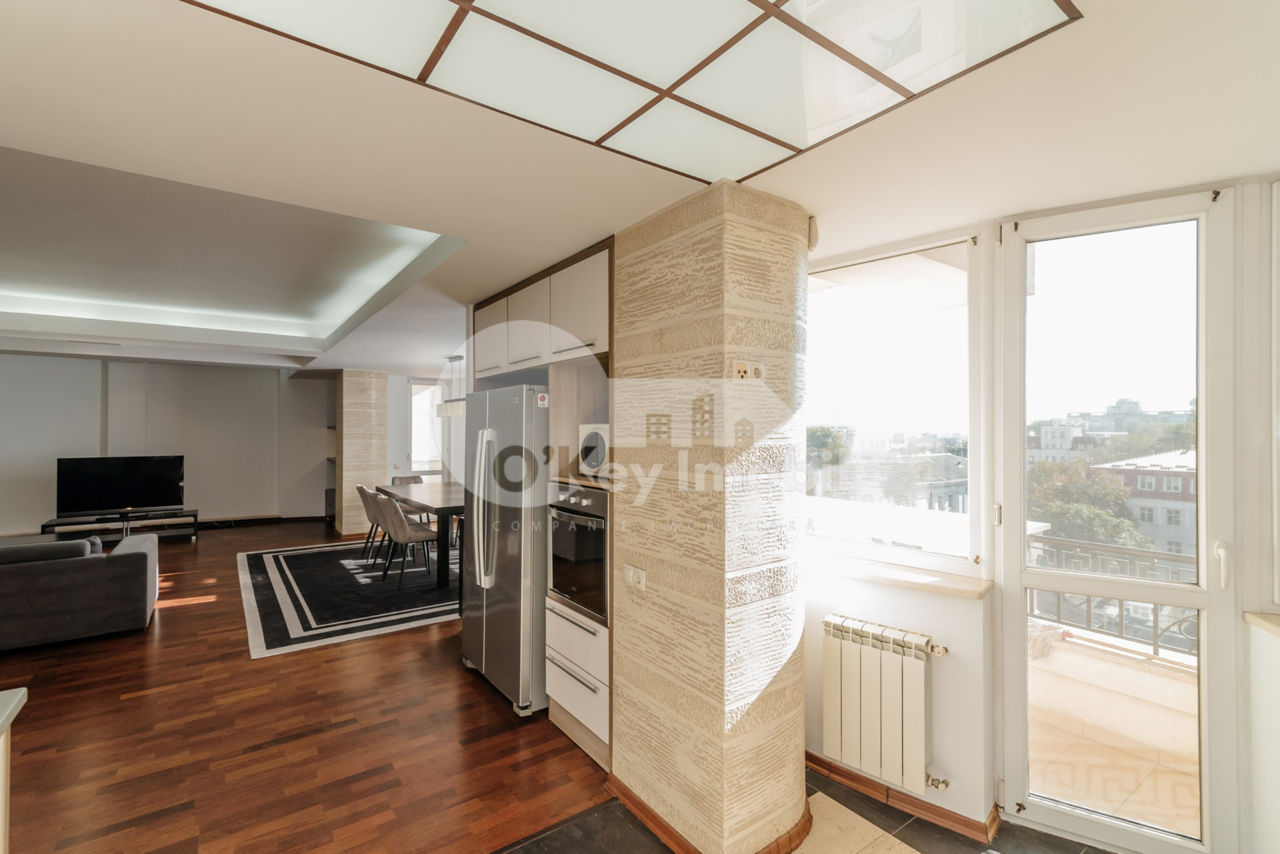 Apartament cu 3 camere, 120 m², Centru, Chișinău foto 5