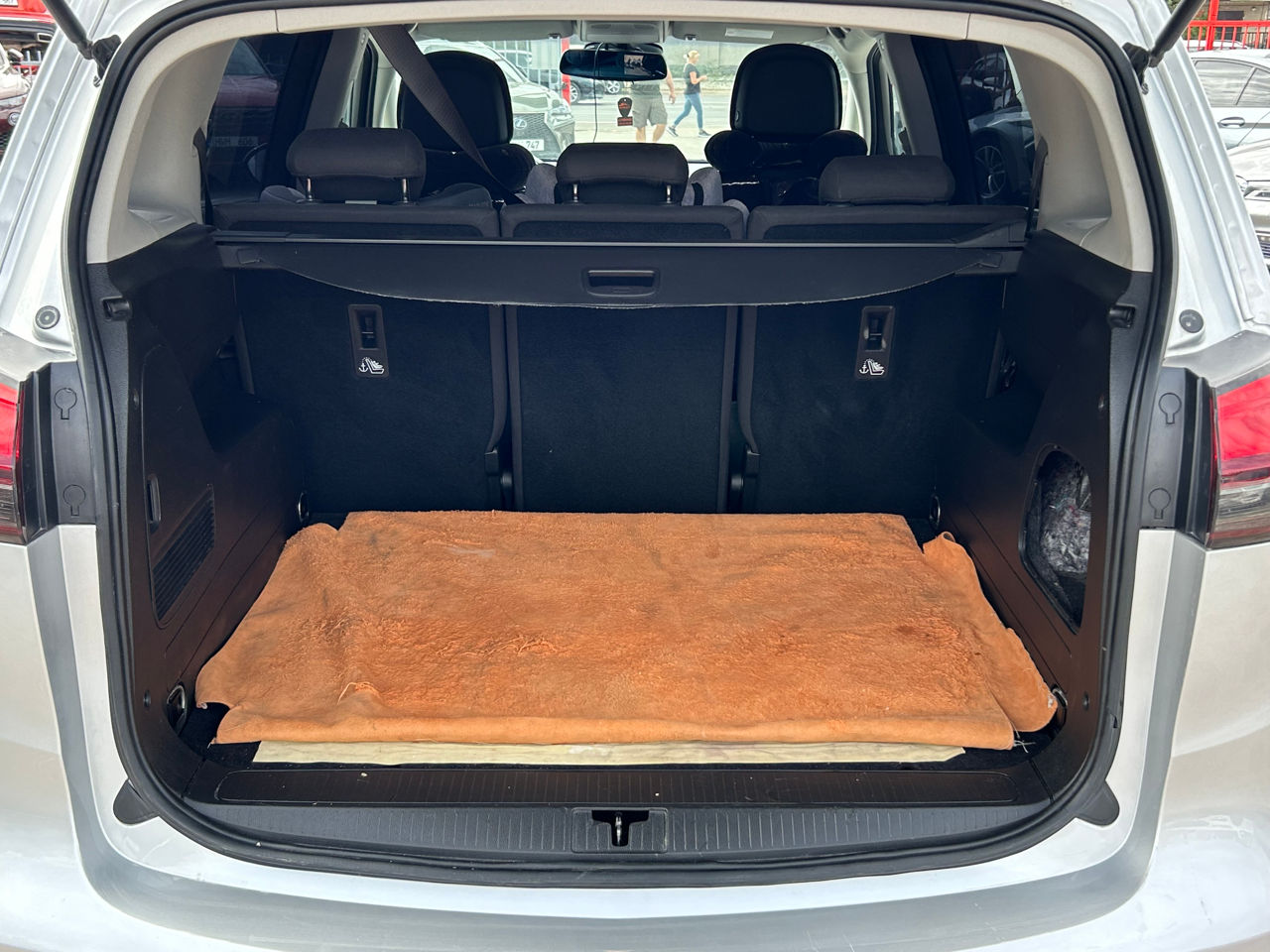 Opel Zafira foto 17