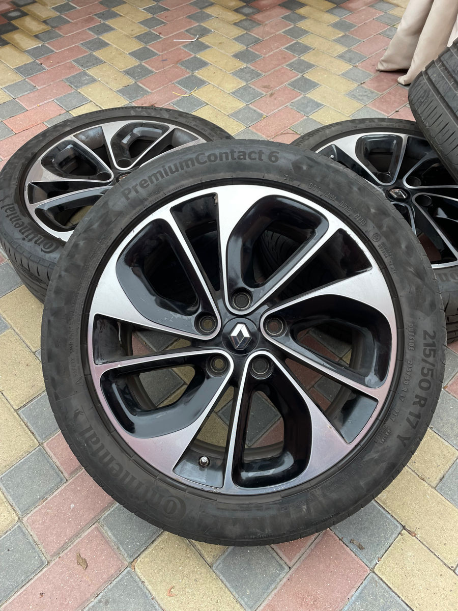 5x114,3 r17 renault bose foto 1