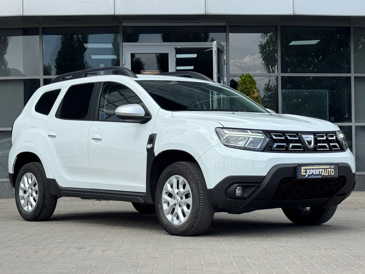 Dacia Duster — фото 3