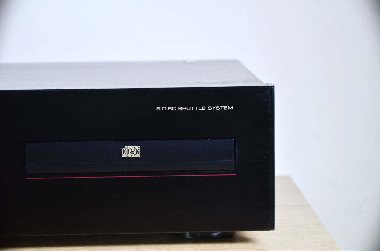 ROTEL CD 945 6 Disc Compact Disc Player фото 2
