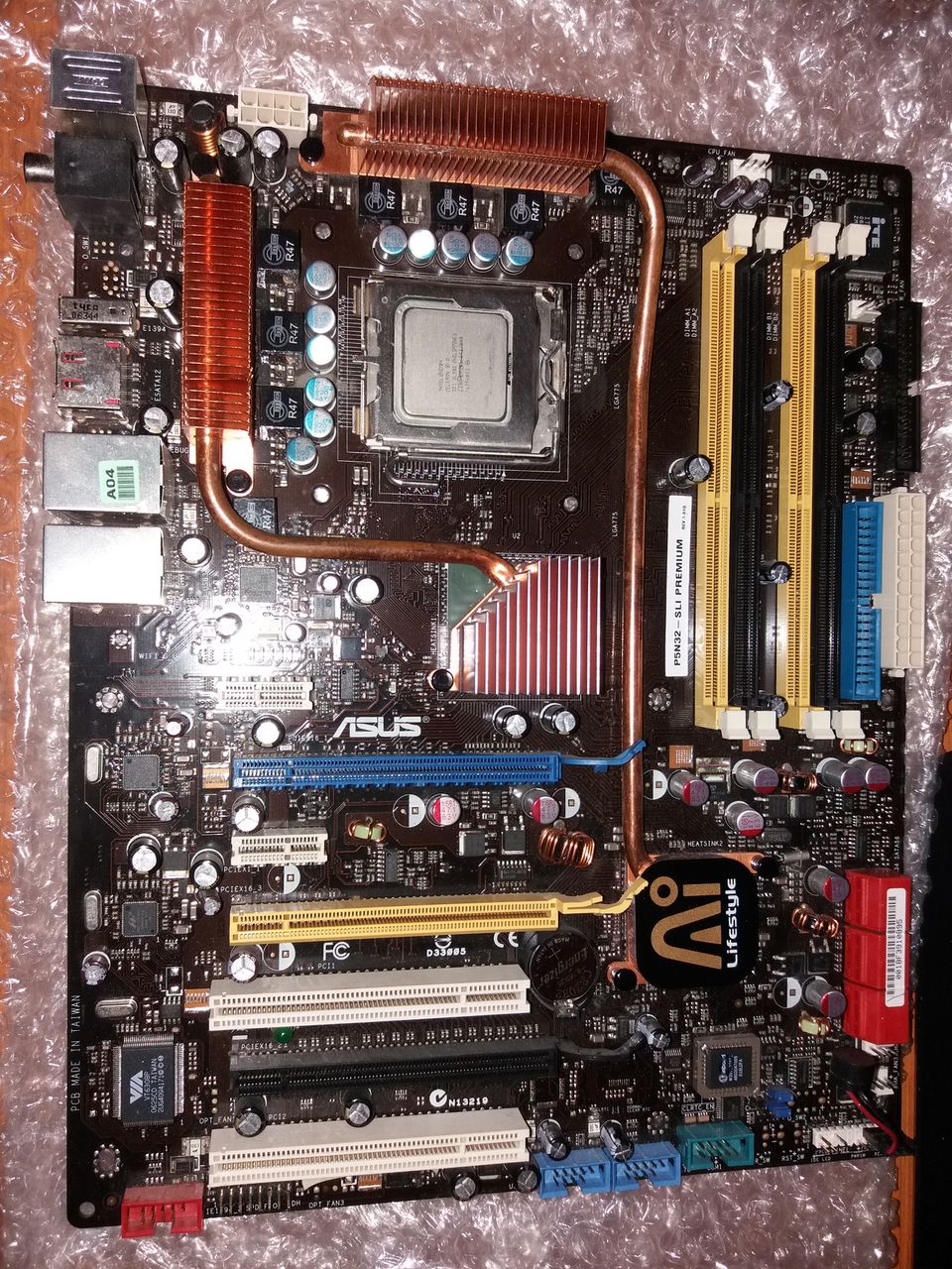 Материнская плата P5N32 - SLI PREMIUM, socket 775, DDR2, 4X Cpu support ...