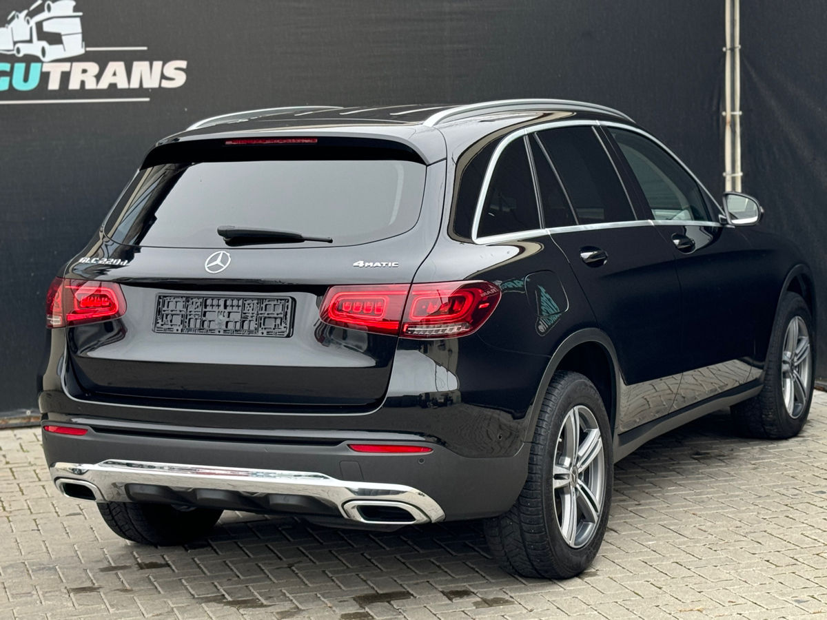 Mercedes GLC foto 3