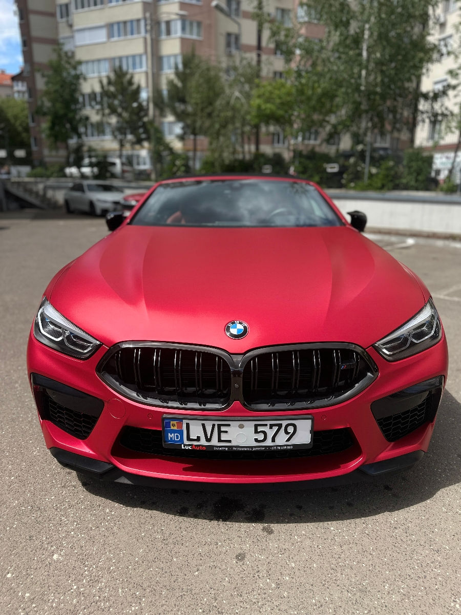 BMW M8 фото 5