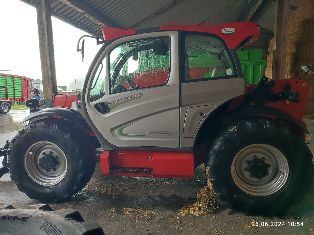 Телескопический погрузчик Manitou MLT 840 137 PS 2015 foto 8