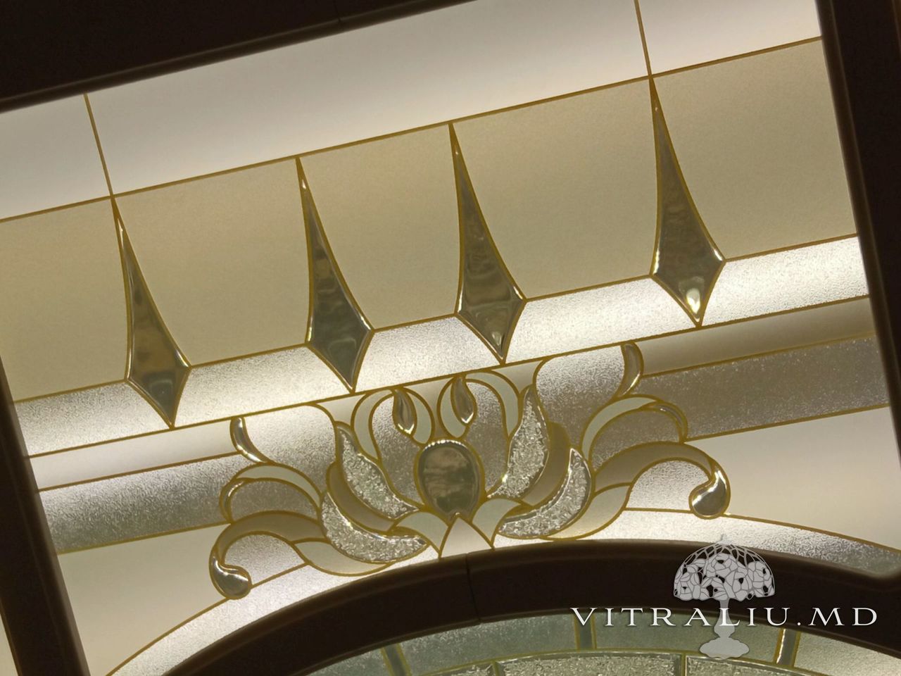 Vitralii Tavane. Design individual / Потолочные Витражи. Индивидуальный дизайн фото 5