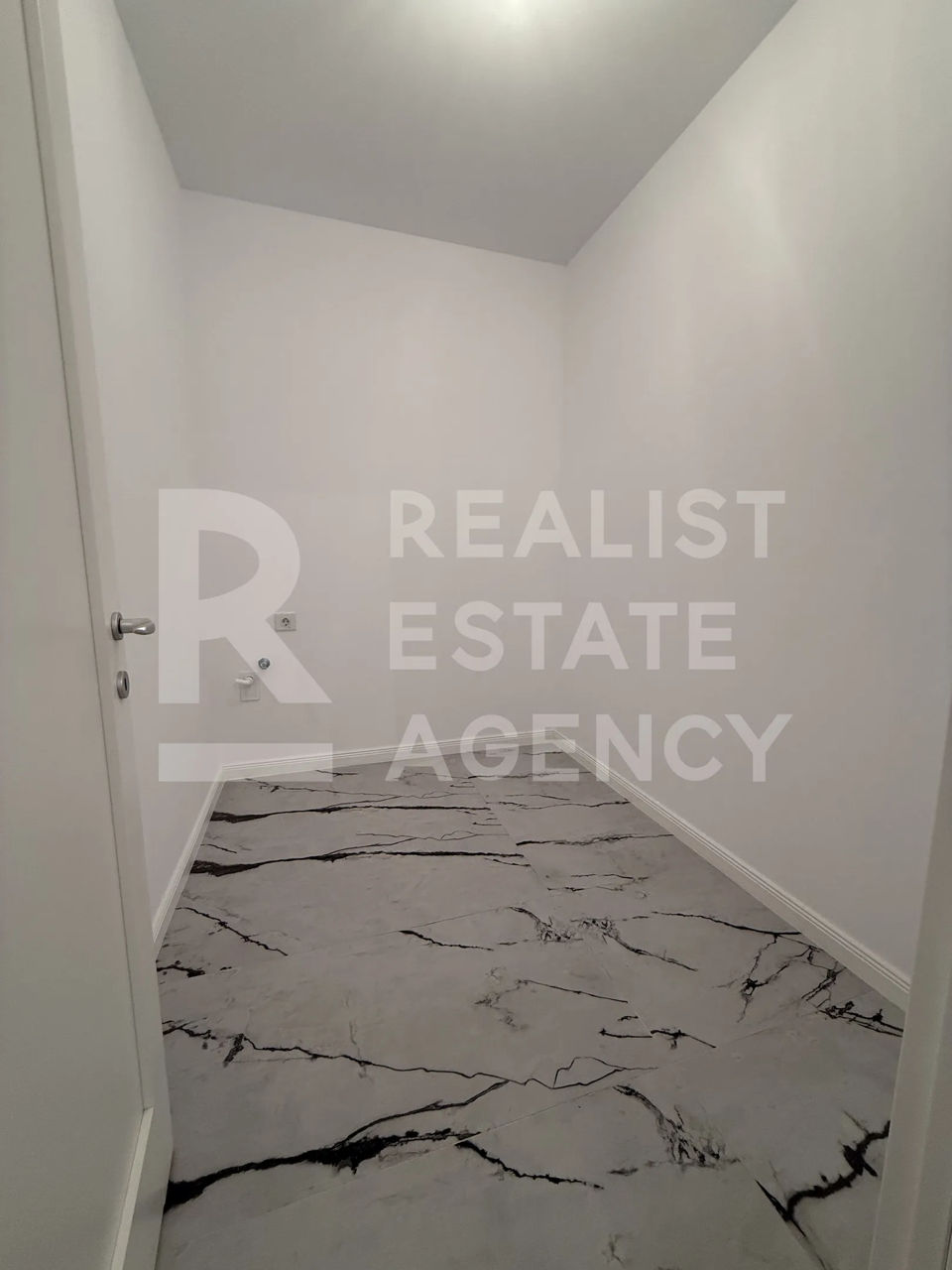 Apartament cu 2 camere, Becali Imobiliare, Pipera, București foto 4