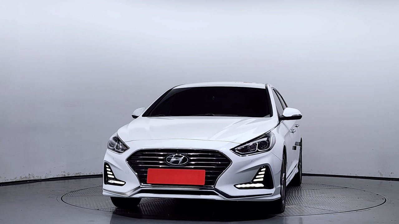 Hyundai Sonata foto 2