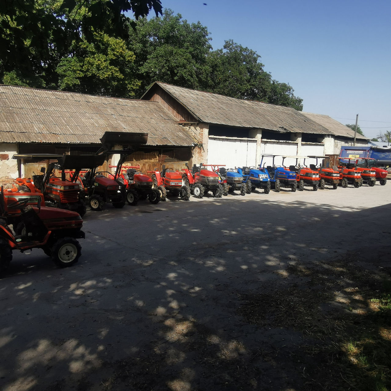 Tractor japonez - Iseki TA267 +freza+transport gratuit foto 17