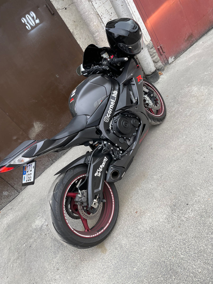 Suzuki Suzuki GSXR 600
 фото 5