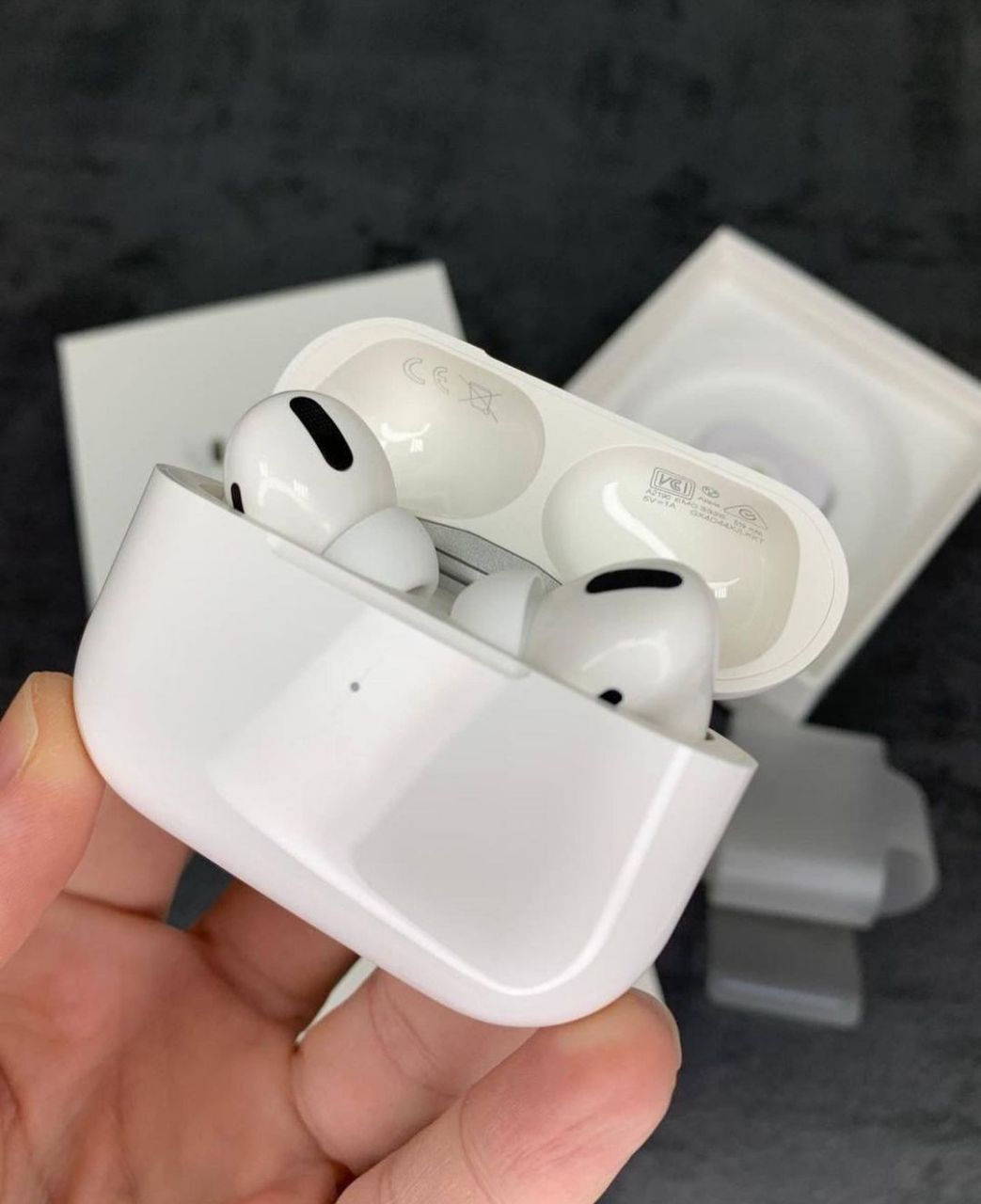 Apple AirPods Pro 2 la super preţ ! foto 2