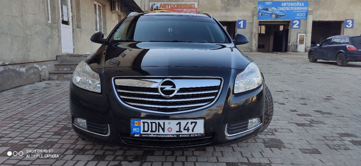 Opel Insignia foto 9