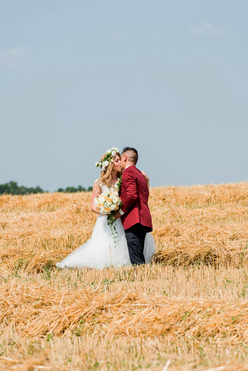 Servicii foto si video profesionale. Drona, Sonorizare DJ. Macara, printare poze, carte foto foto 3