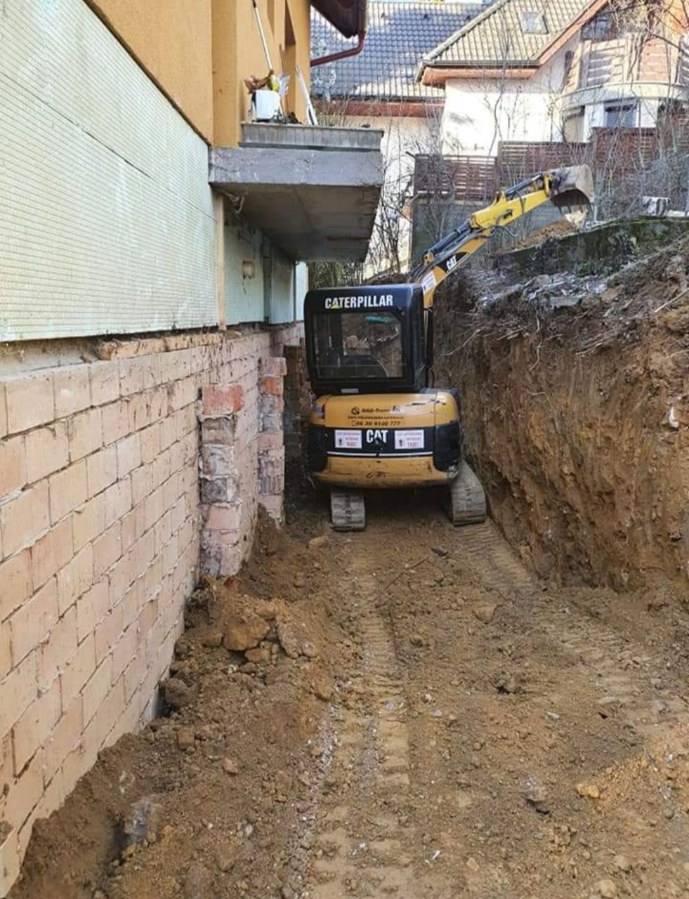Bobcat mini excavator+basculanta 3.5 tone foto 5