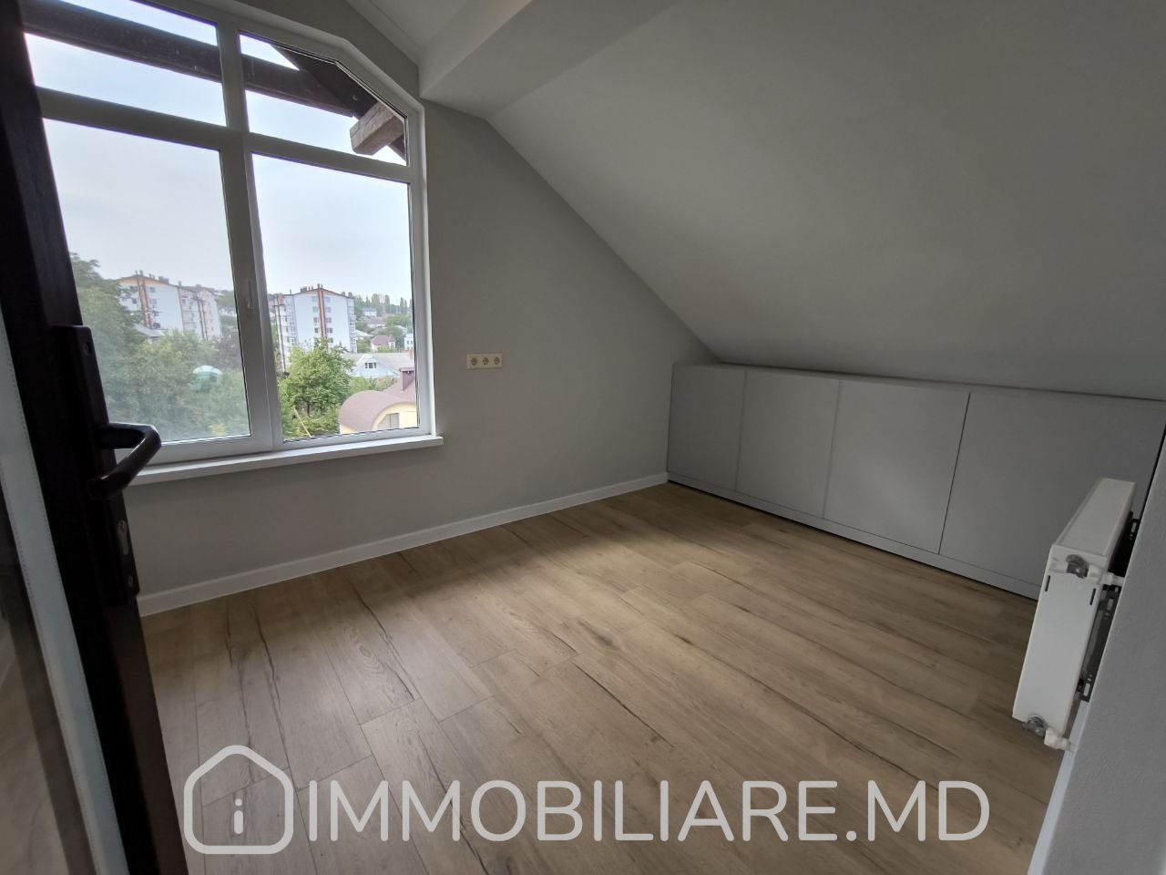 Apartament cu 4 camere, 100 m², Durlești, Chișinău foto 10