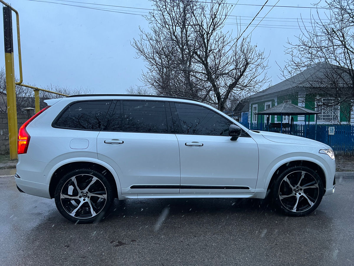 Volvo XC90 foto 6