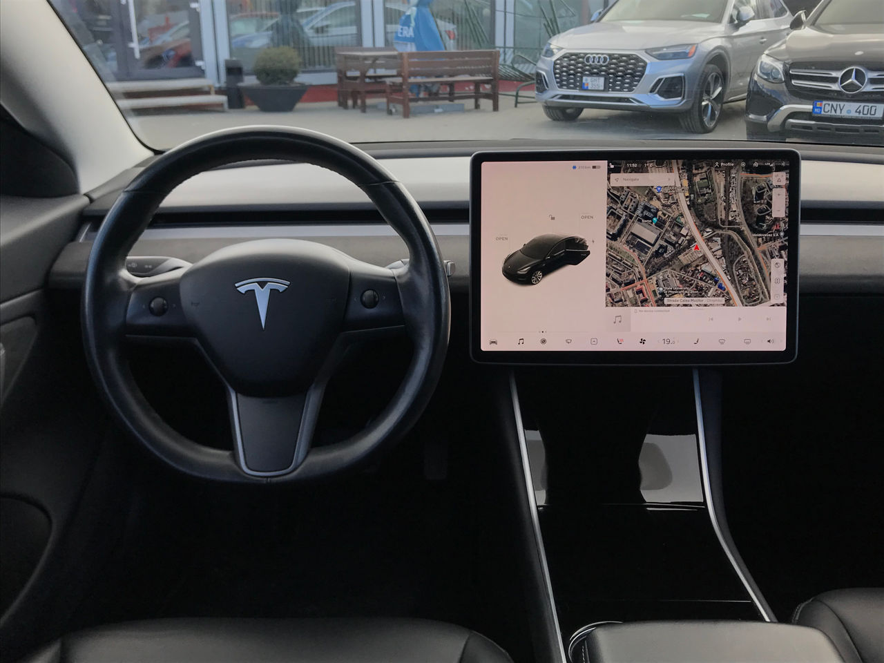 Tesla Model 3 foto 12