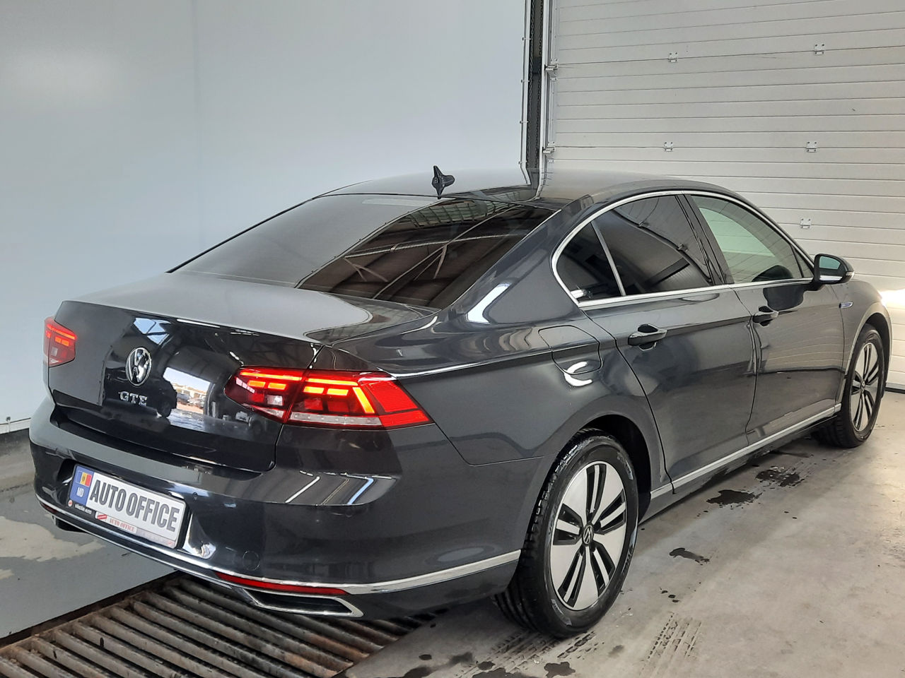 Volkswagen Passat foto 6