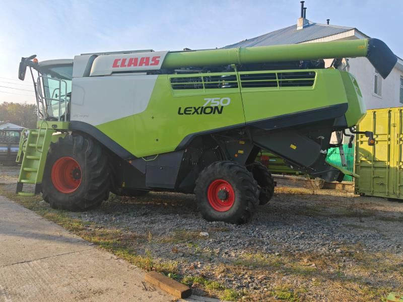 Combină Claas Lexion 750 4X4 din 2018 foto 0