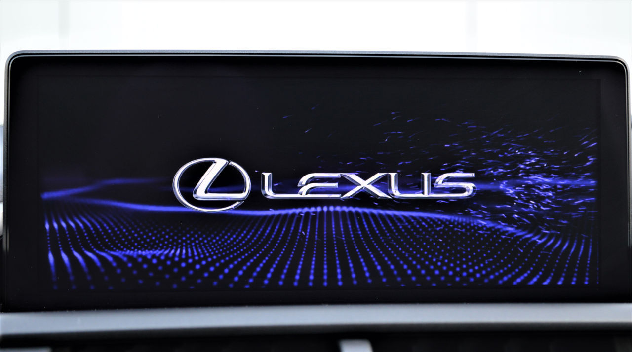 Lexus NX Series foto 14