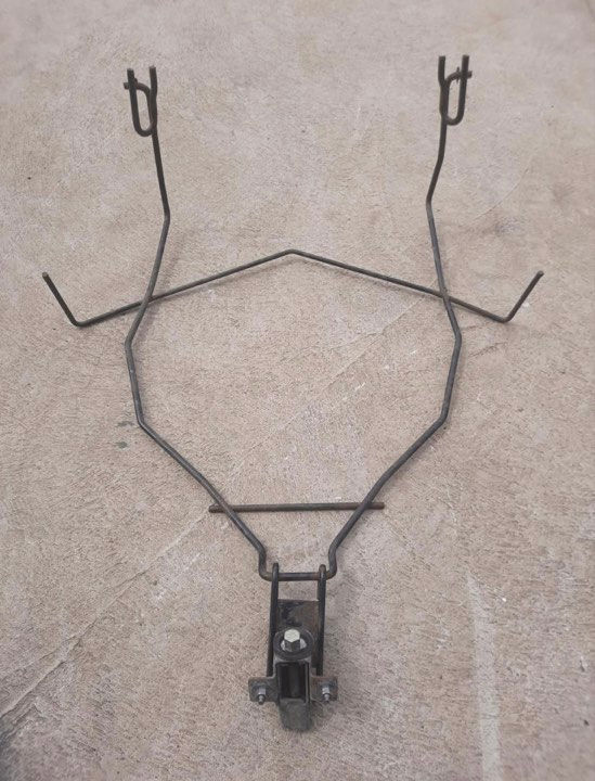 Suport roata rezerva Dacia Duster 2010-2017 фото 0