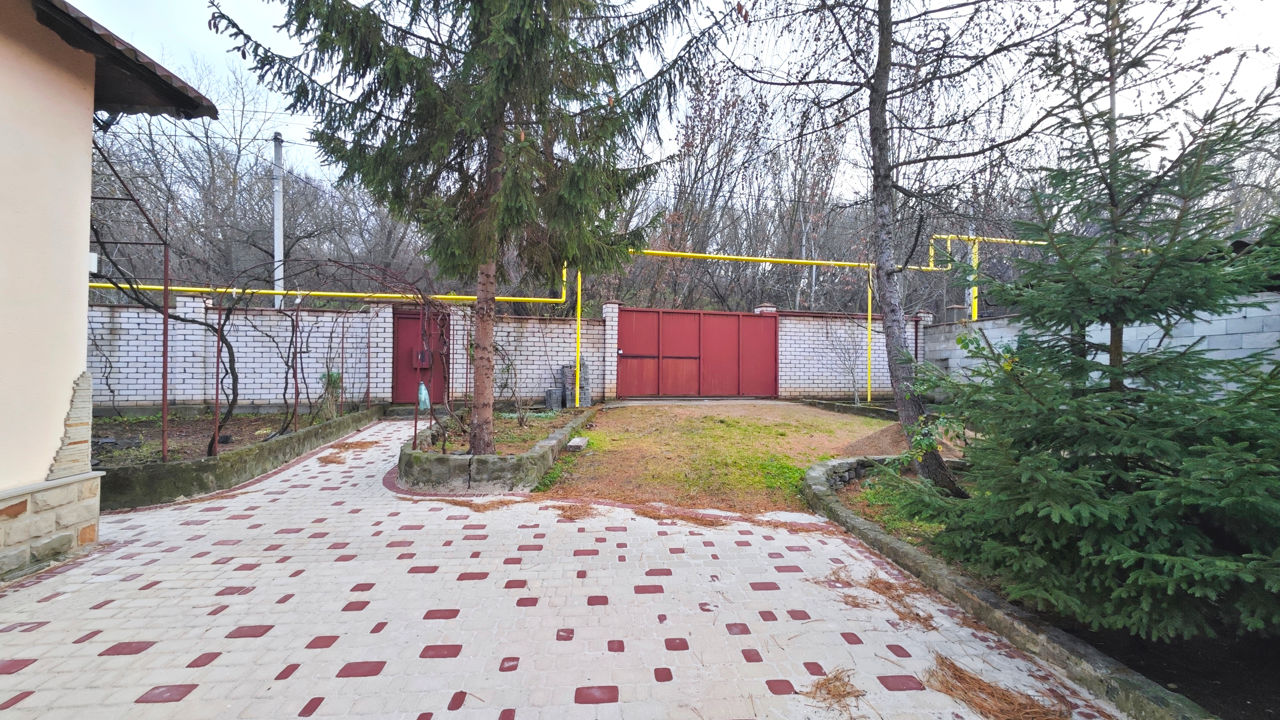 🏡 Одноэтажный дом (100м2, 7 сот.) в центре Бельц! 🔥 фото 8