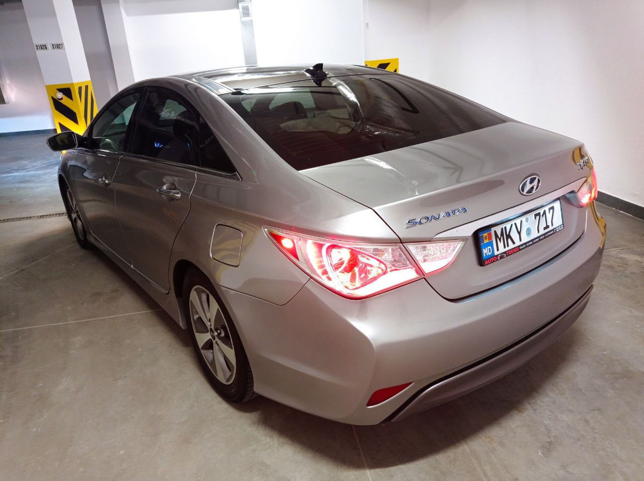 Hyundai Sonata фото 0