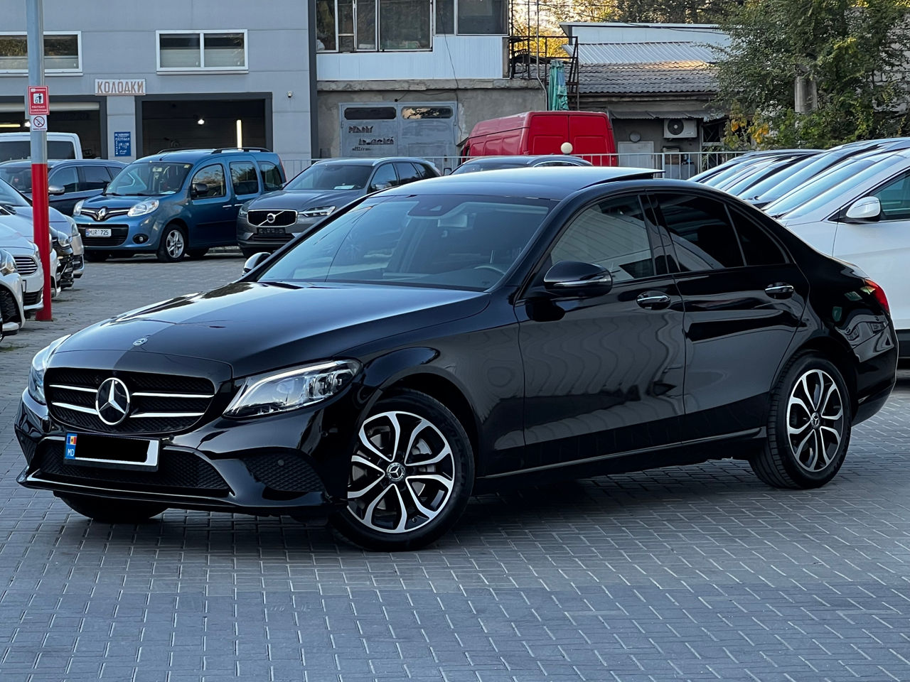 Mercedes C-Class foto 0