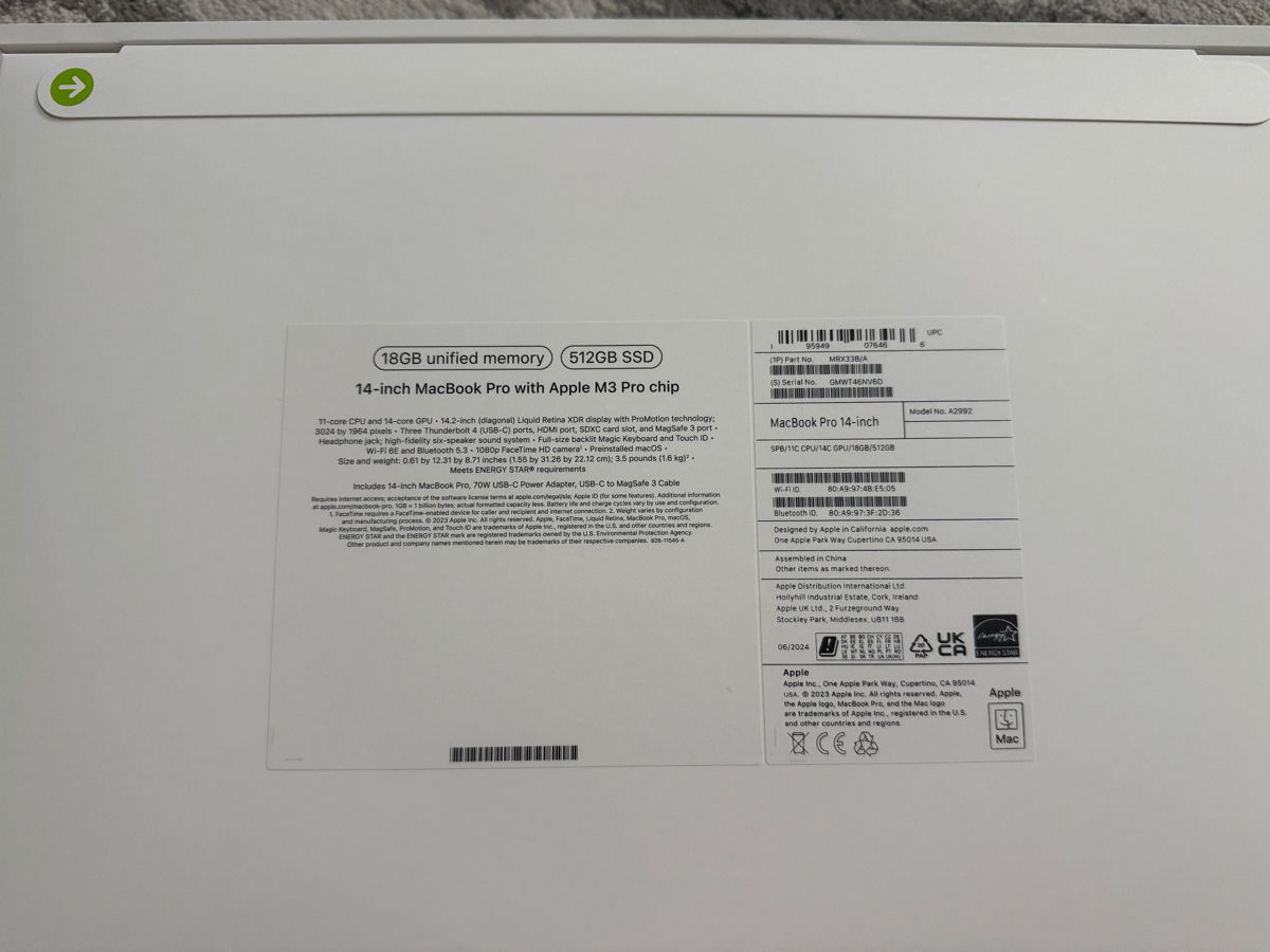 MacBook Pro 14-inch, M3 Pro chip, 18GB , 512Gb SSD foto 2