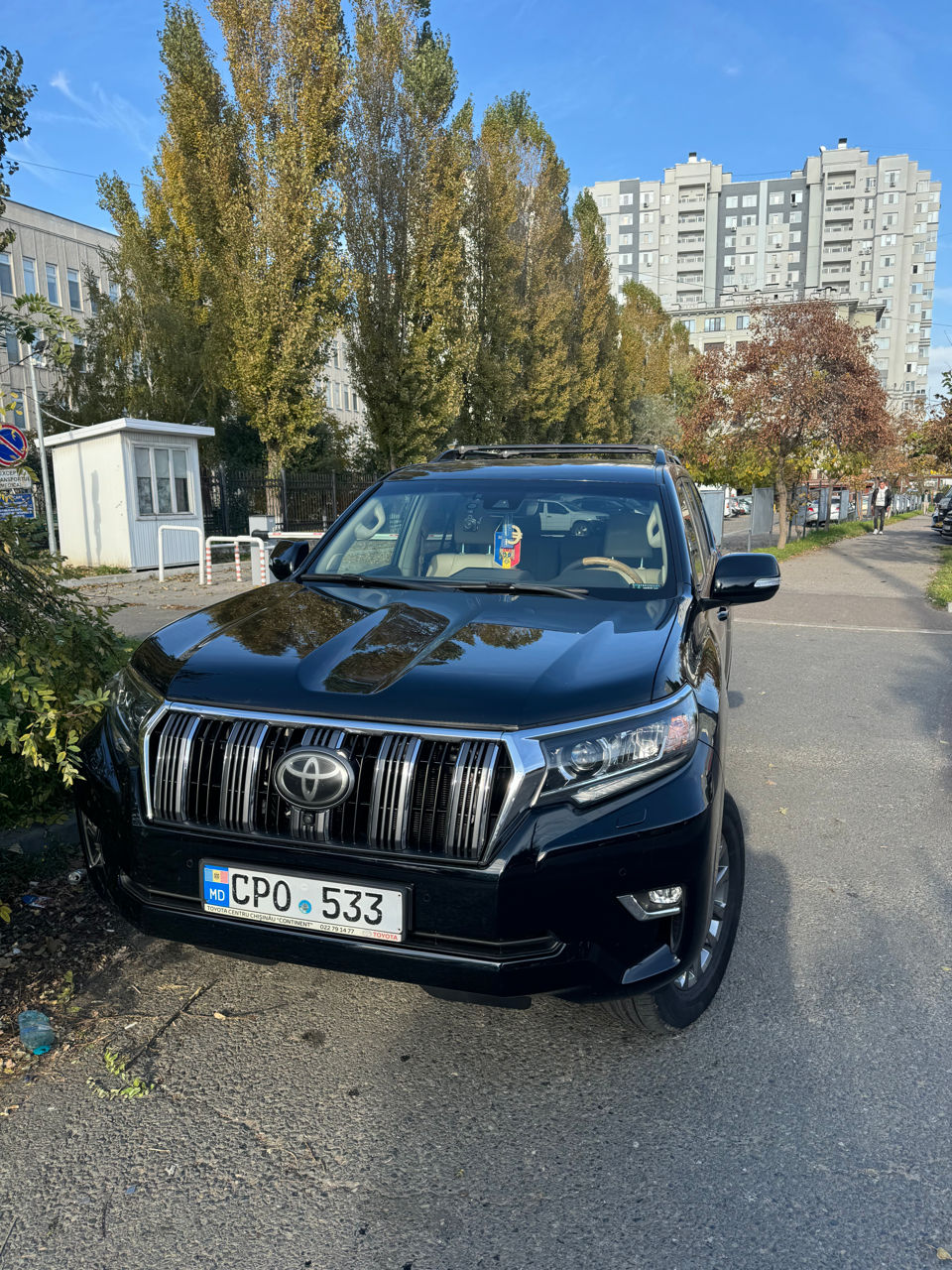 Toyota Land Cruiser Prado фото 9