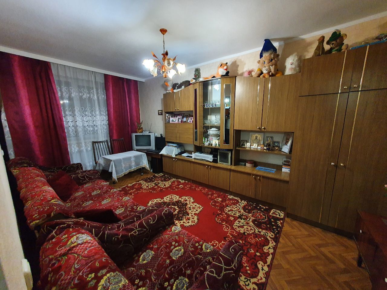 Меняю однокомнатную квартиру на двухкомнтаю