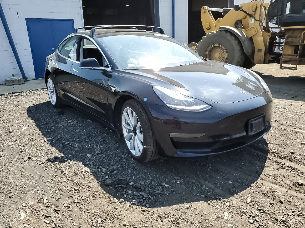 Tesla Model 3 foto 3