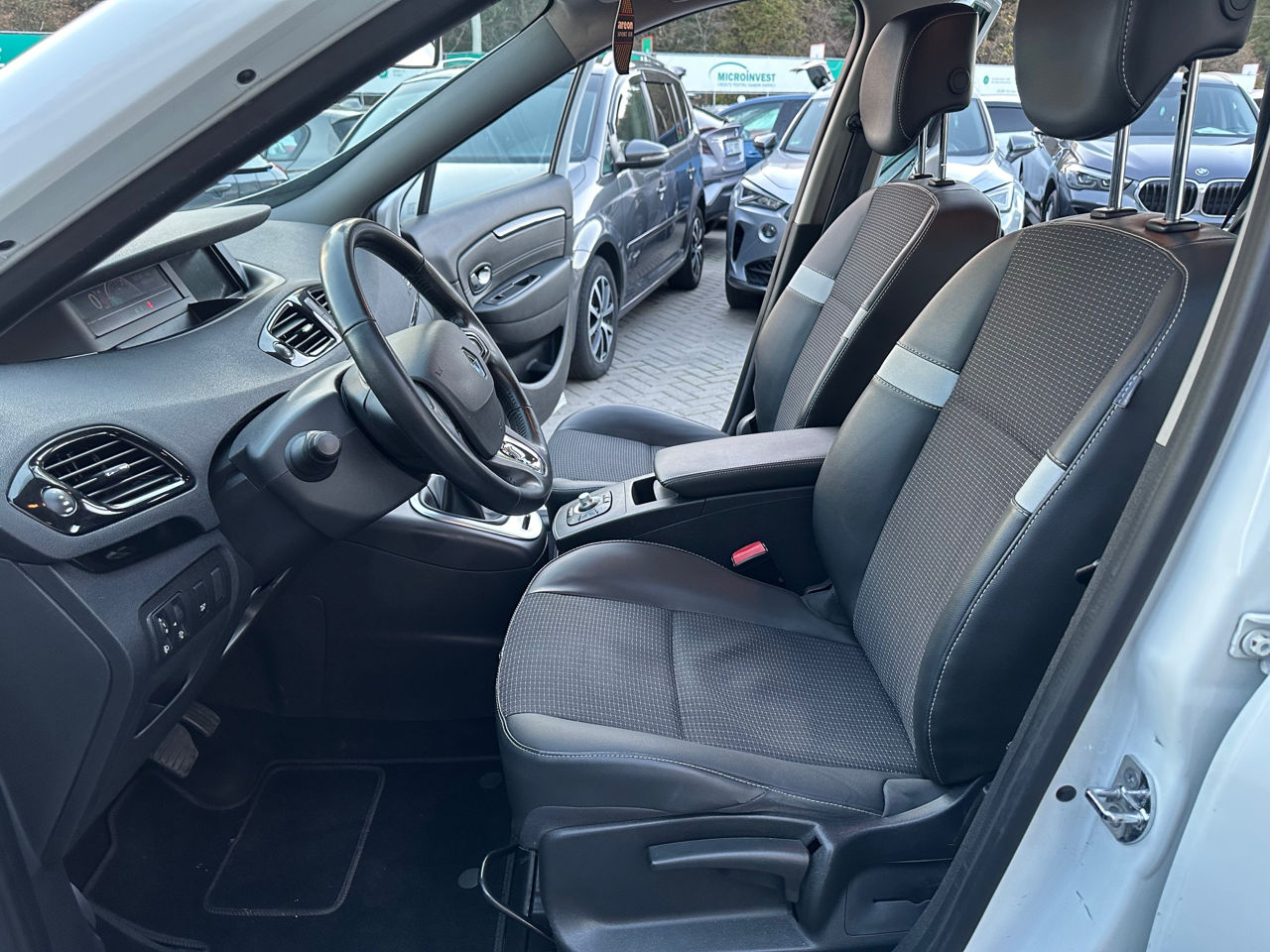 Renault Scenic foto 8