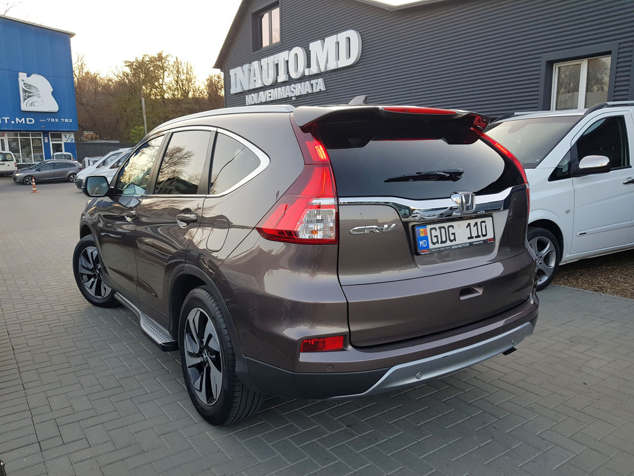 Honda CR-V foto 2