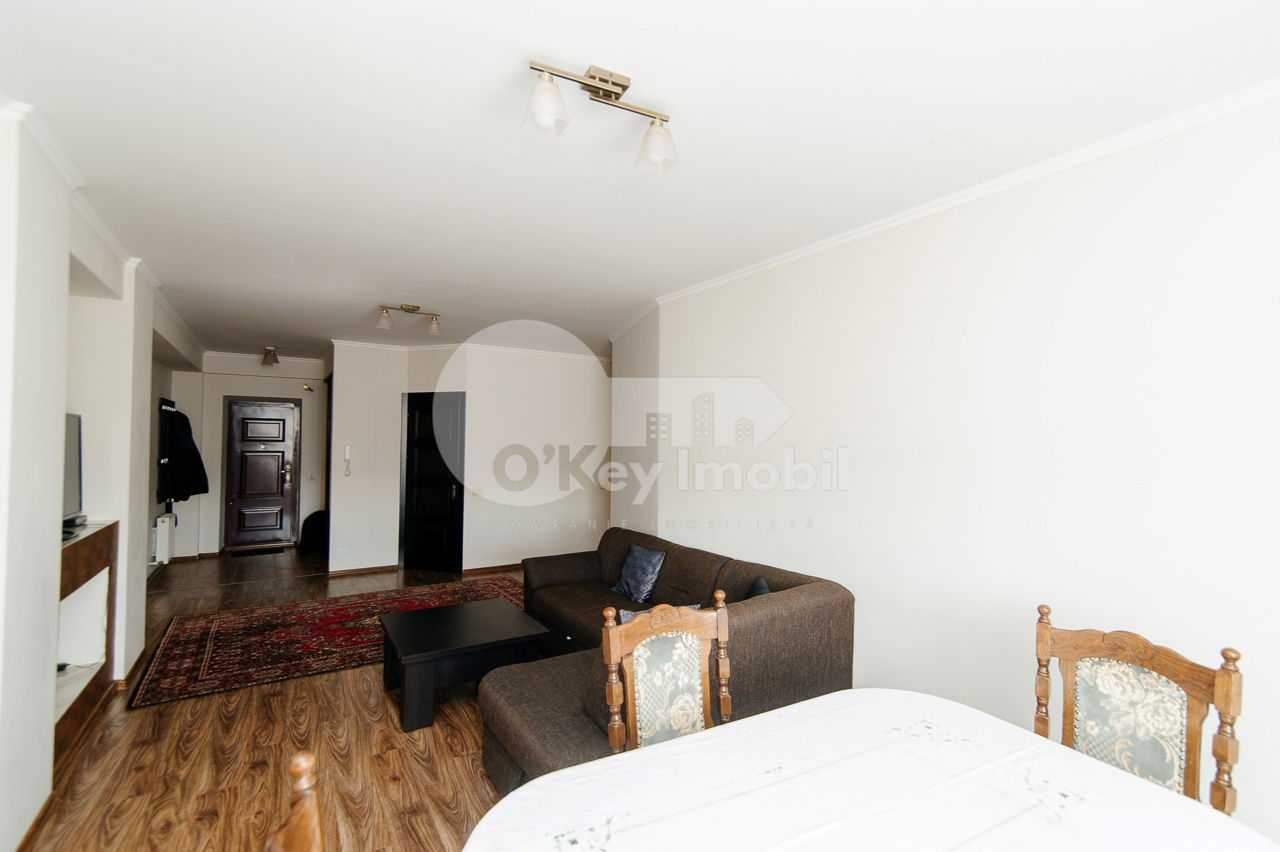 Apartament cu 3 camere, 100 m², Centru, Chișinău foto 2