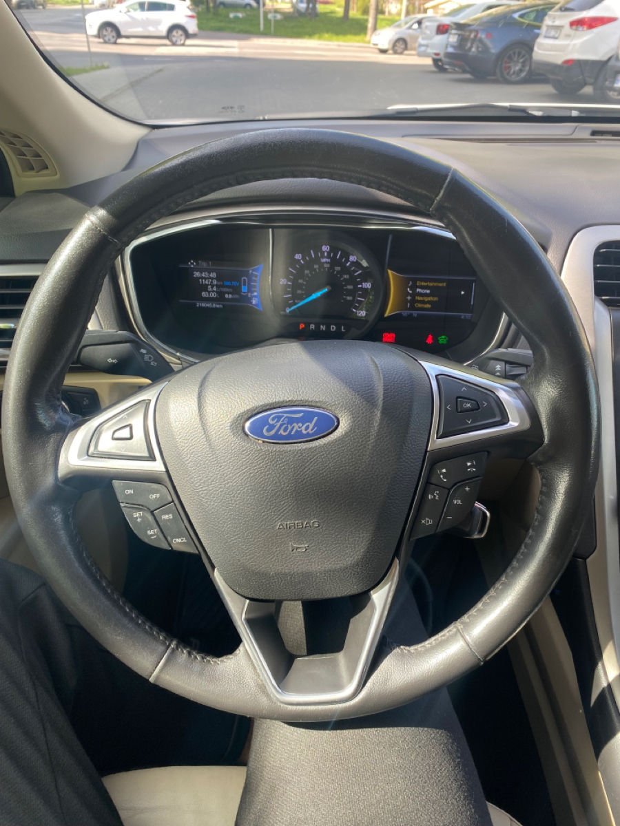 Ford Fusion фото 4