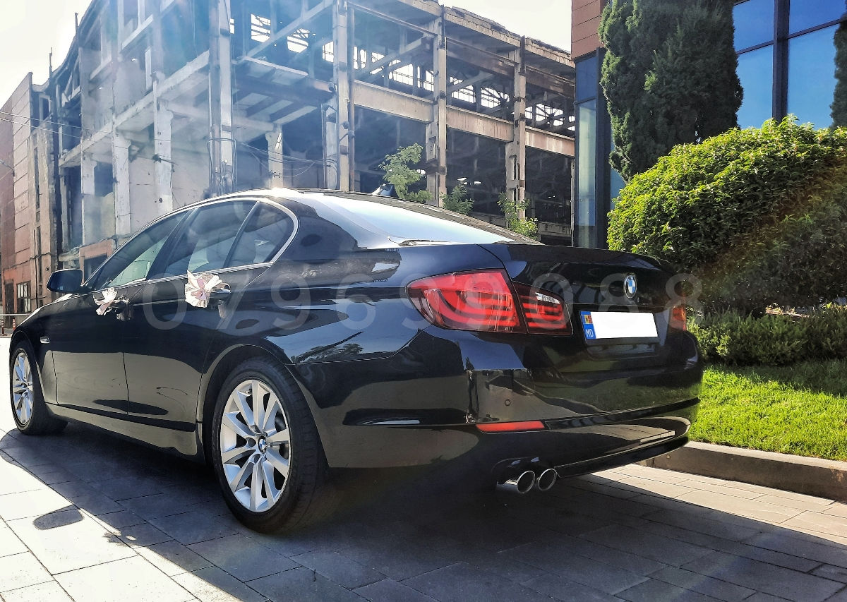 Închiriază eleganța și luxul: BMW-ul tău personal, cu șofer dedicat! foto 6